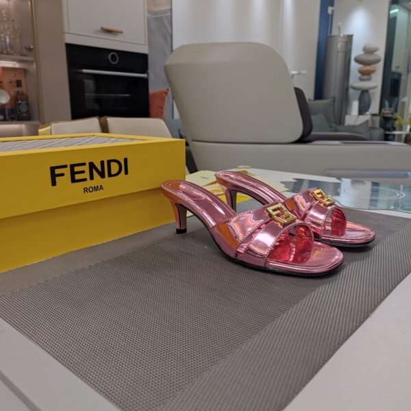 FENDI - Image 4