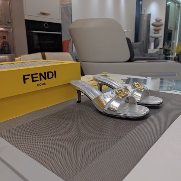 FENDI - Image 4