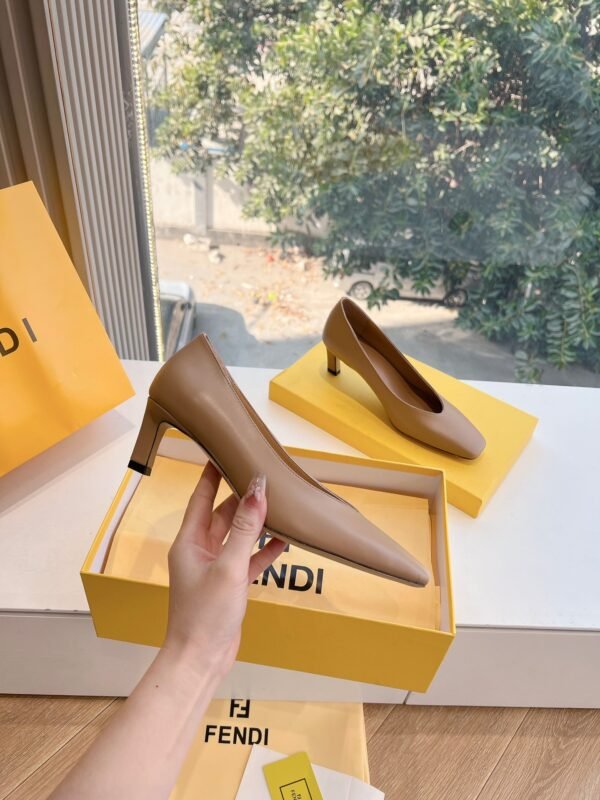 FENDI - Image 4