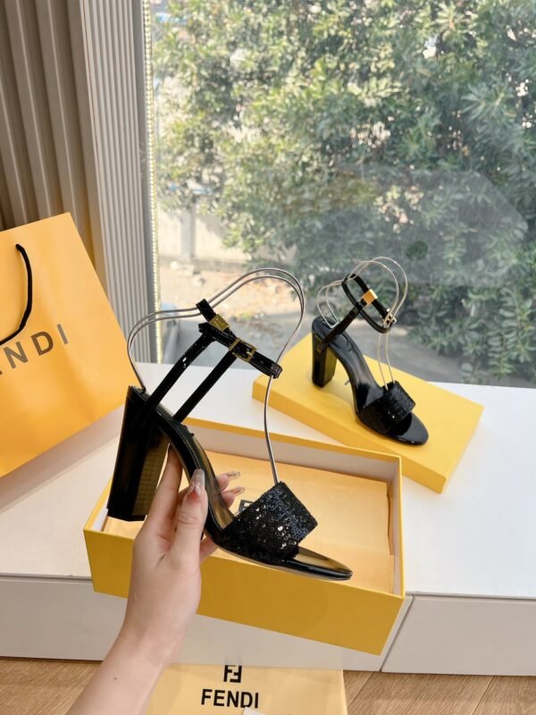 FENDI - Image 4