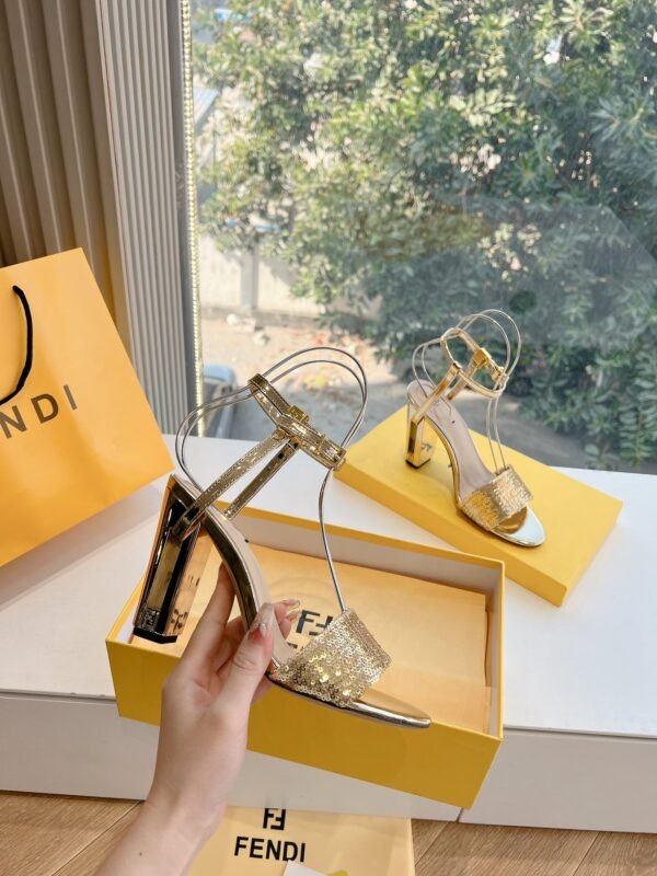 FENDI - Image 4