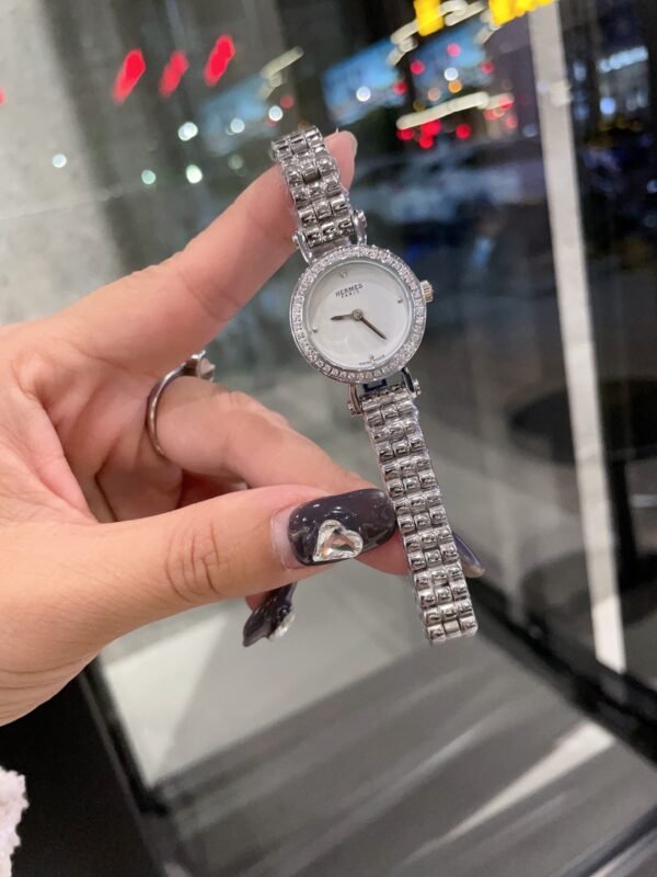 Hermès - Image 5
