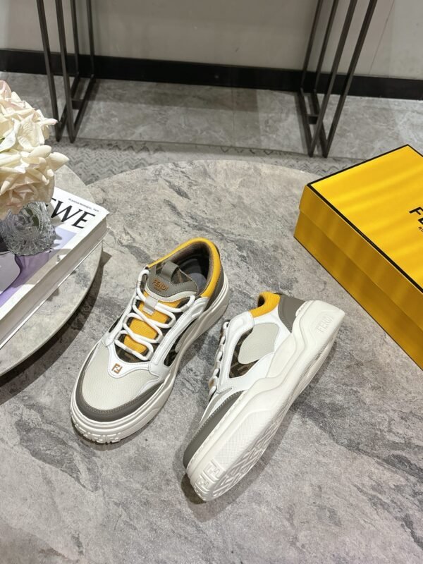 FENDI - Image 4