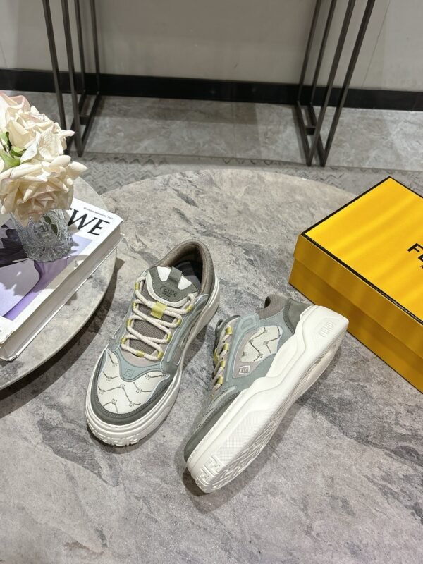 FENDI - Image 4