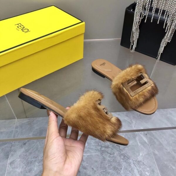 FENDI - Image 4