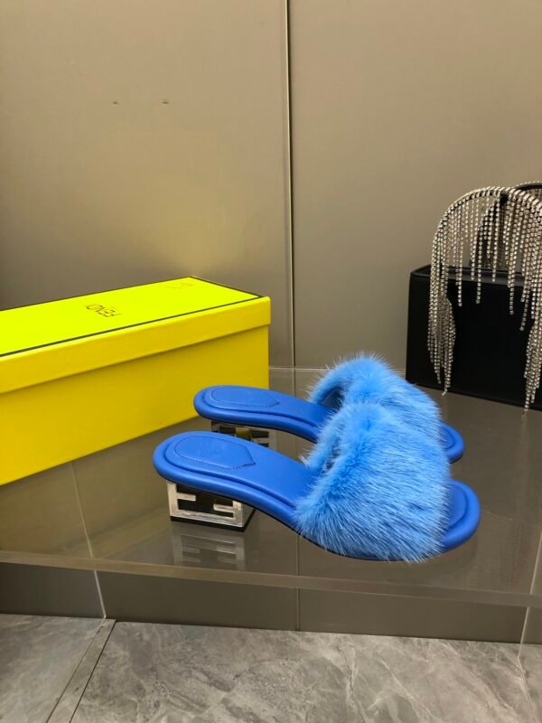 FENDI - Image 4