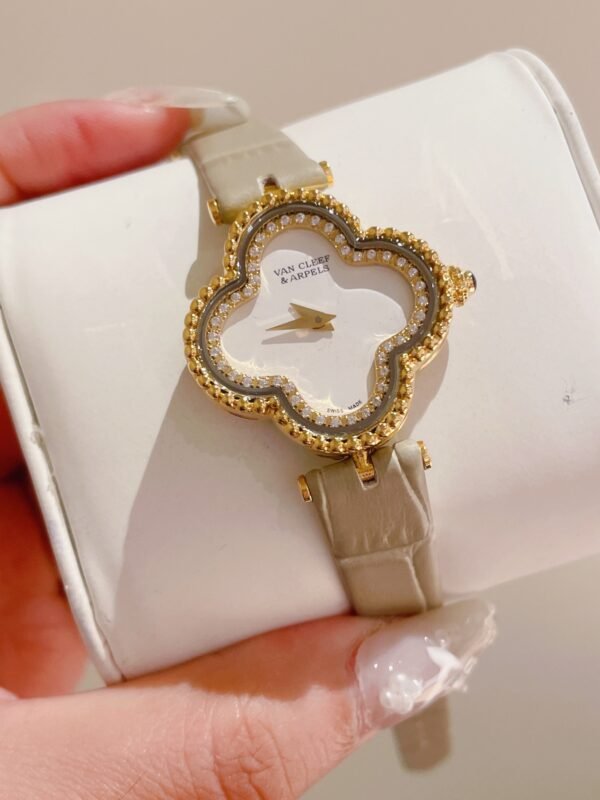 Van Cleef & Arpels - Image 4