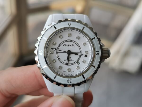 CHANEL - Image 4