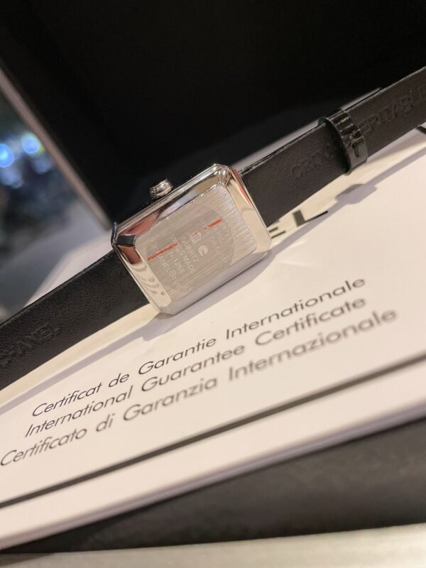 CHANEL - Image 4
