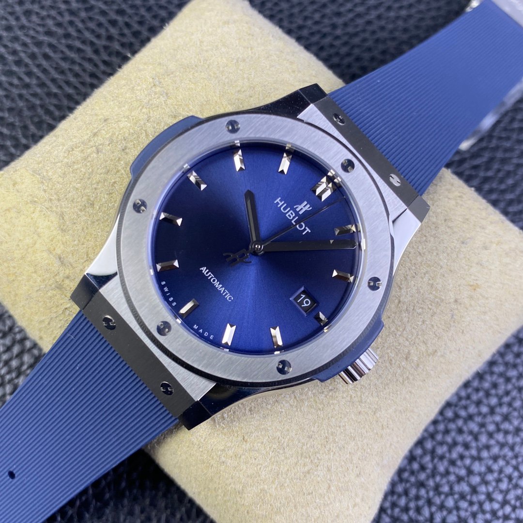 HUBLOT - Image 4