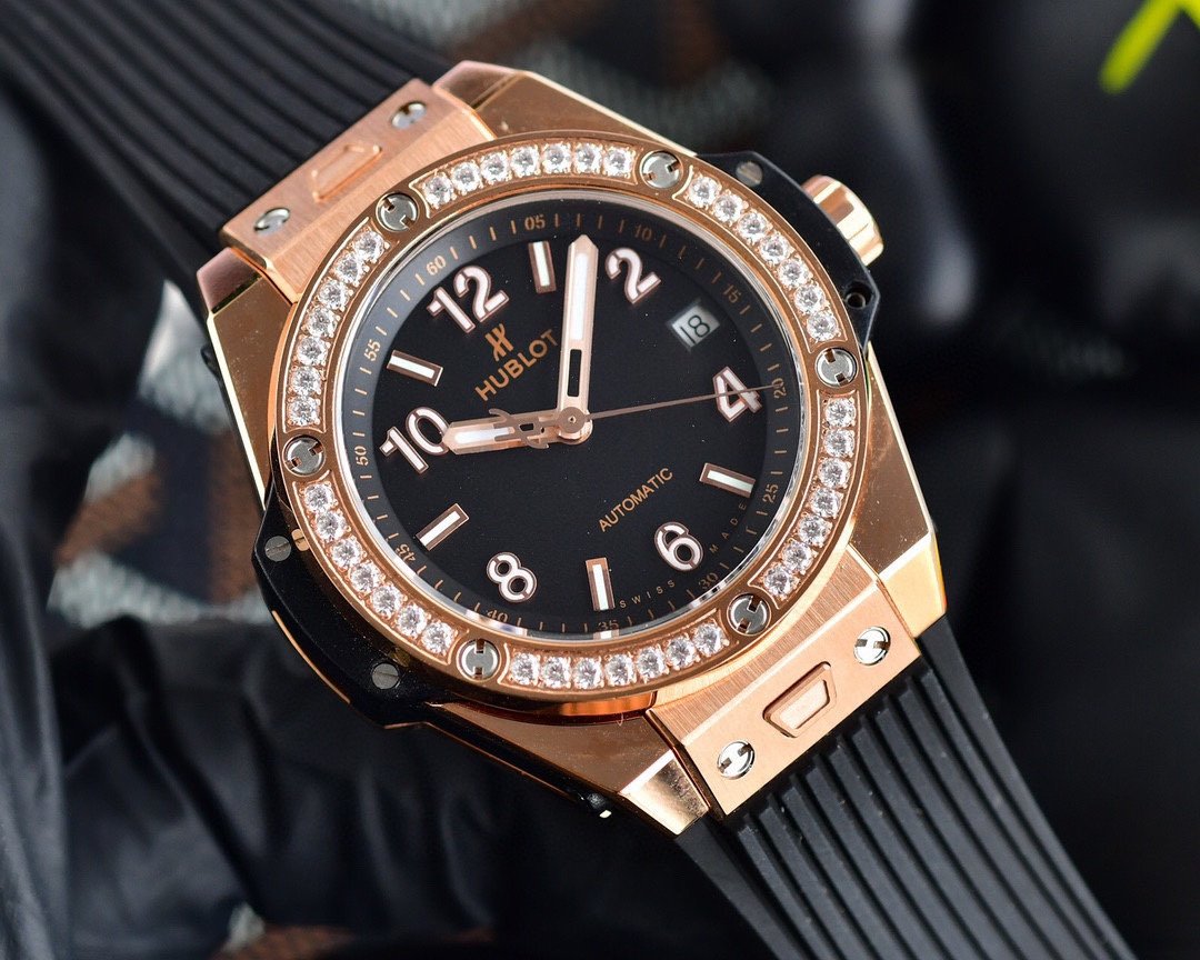 HUBLOT - Image 4