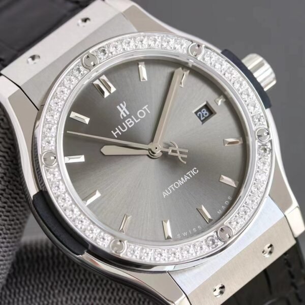 HUBLOT - Image 4