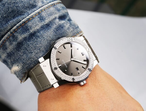 HUBLOT - Image 4