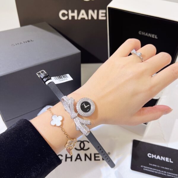 CHANEL - Image 6