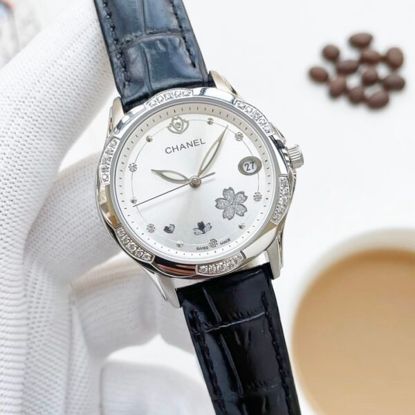 CHANEL - Image 4