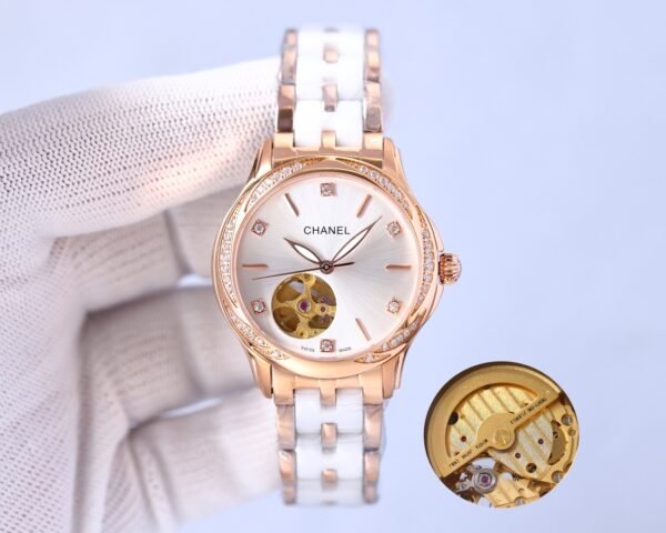 CHANEL - Image 4