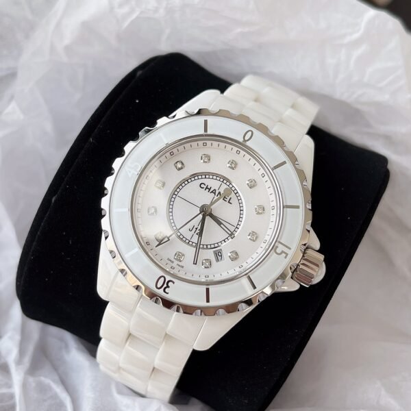 CHANEL - Image 6