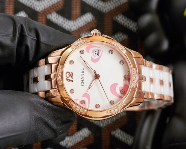 CHANEL - Image 4