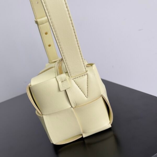BOTTEGA VENETA - Image 4