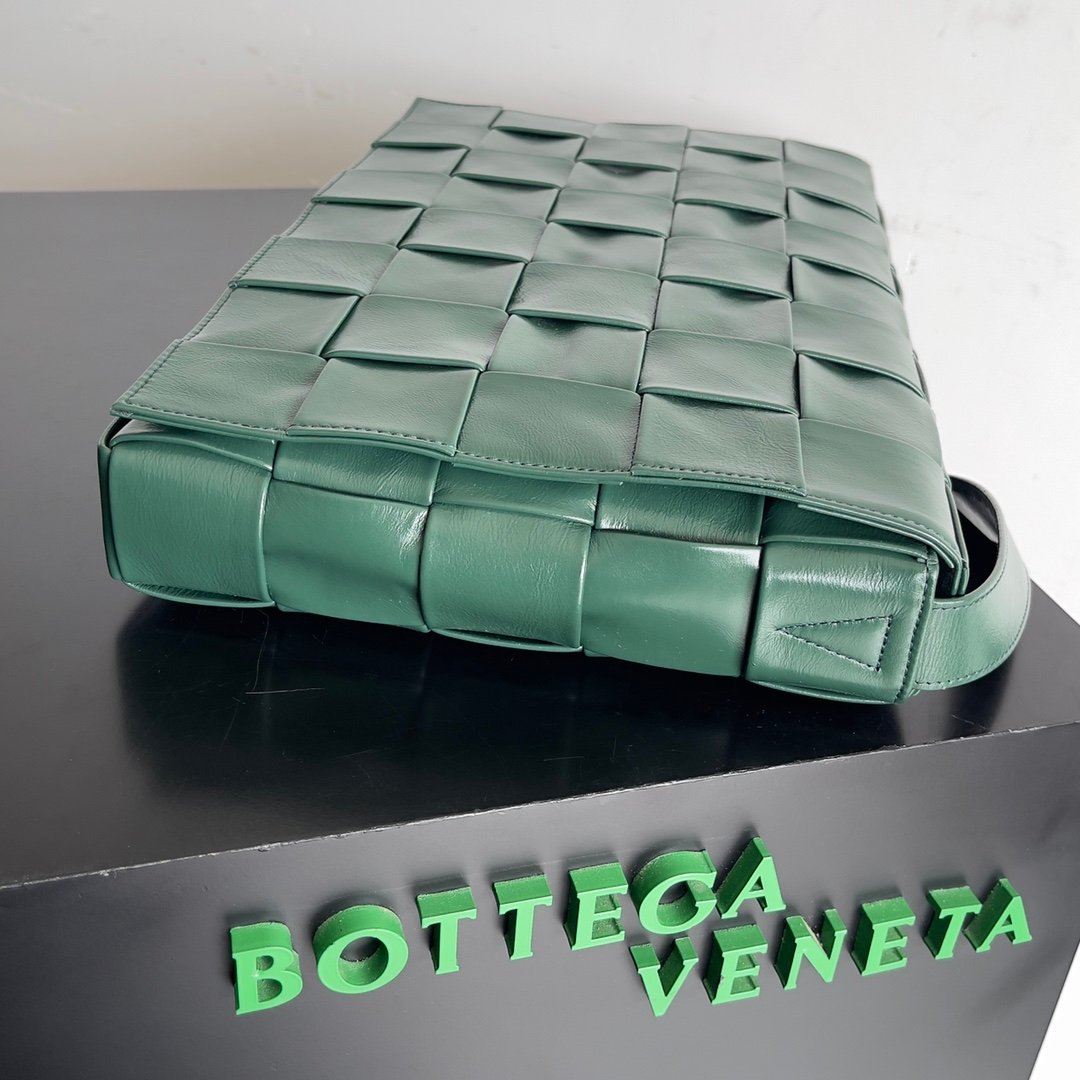 BOTTEGA VENETA - Image 4