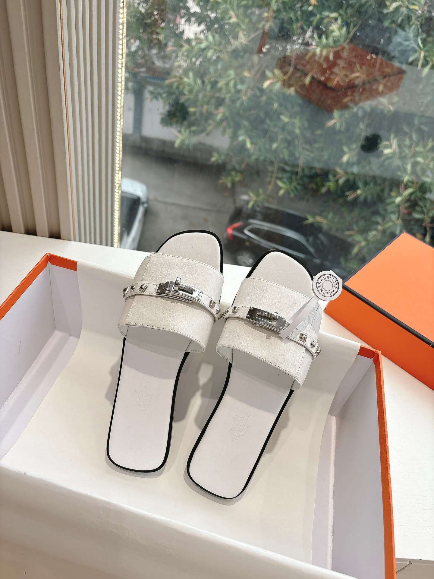 Hermes shoes - Image 5