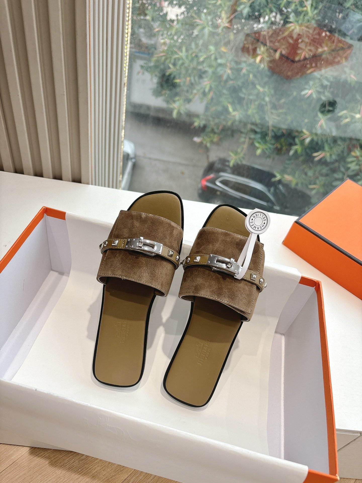 Hermes shoes - Image 5