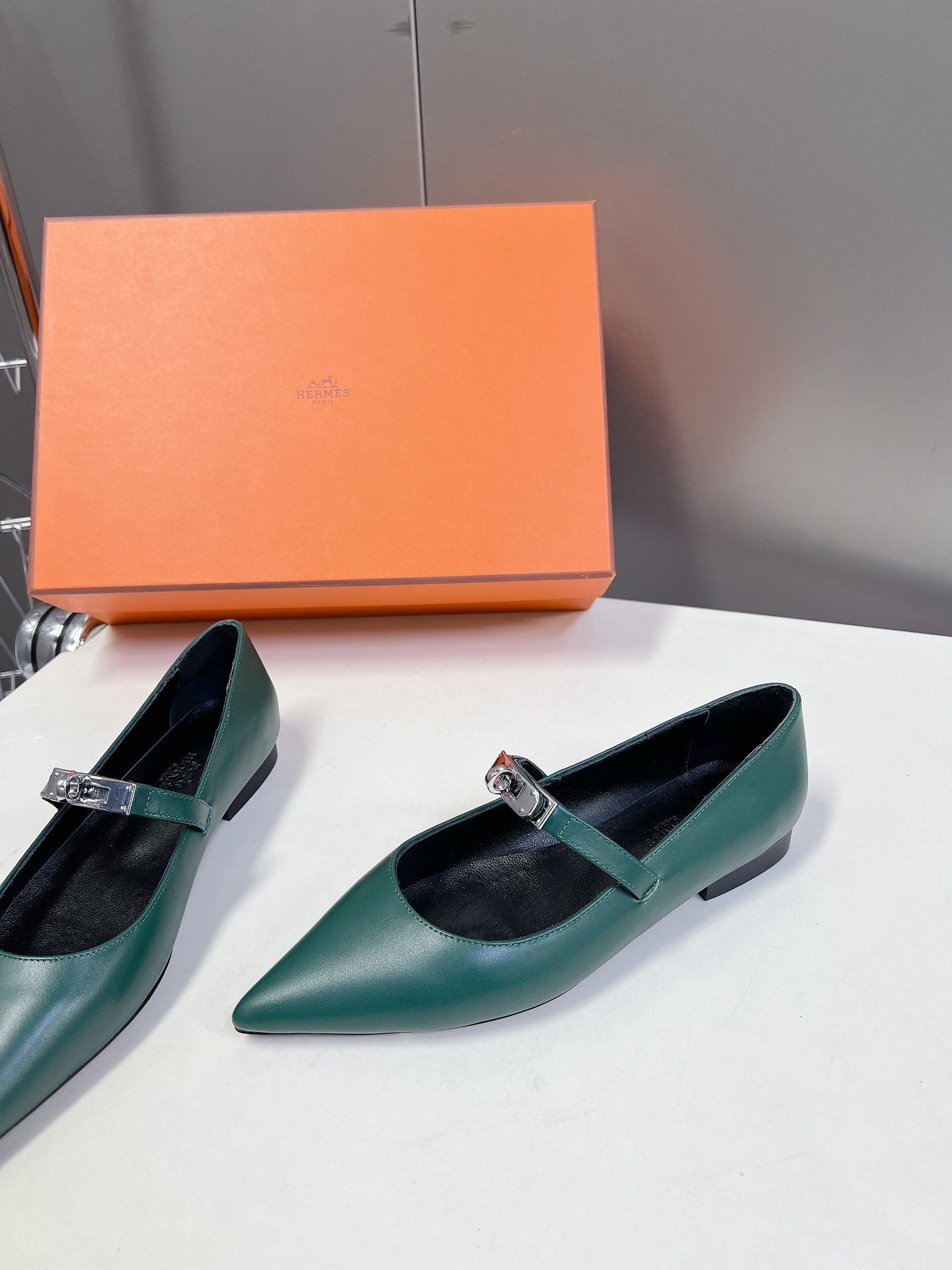 Hermes shoes - Image 5