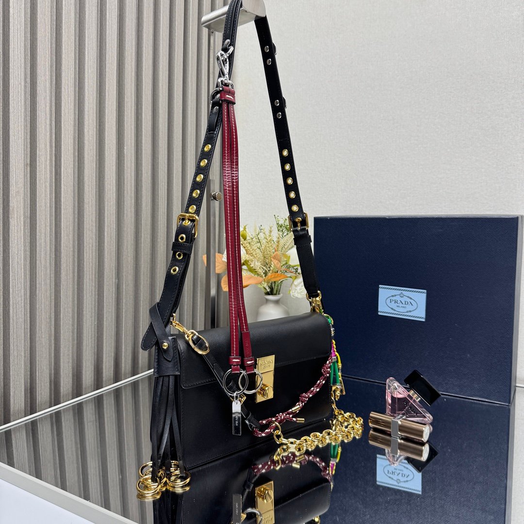 Prada Bag - Image 4