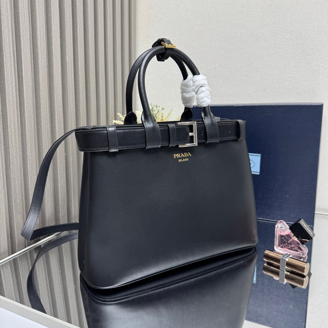 Prada Bag - Image 4