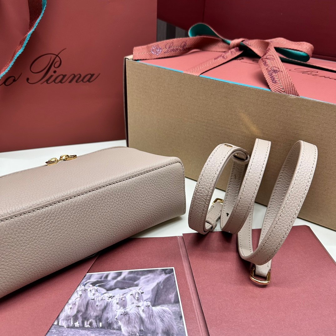 Loro Piana Bag - Image 4