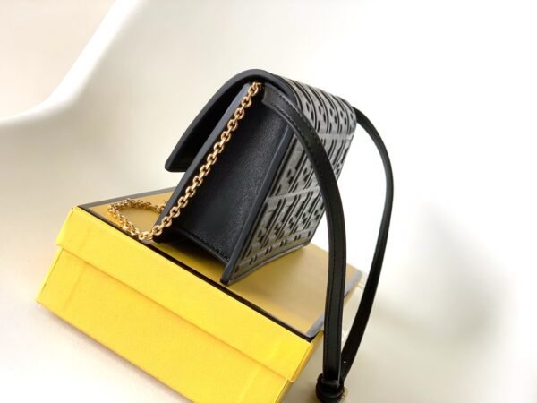 FENDI BAG - Image 5