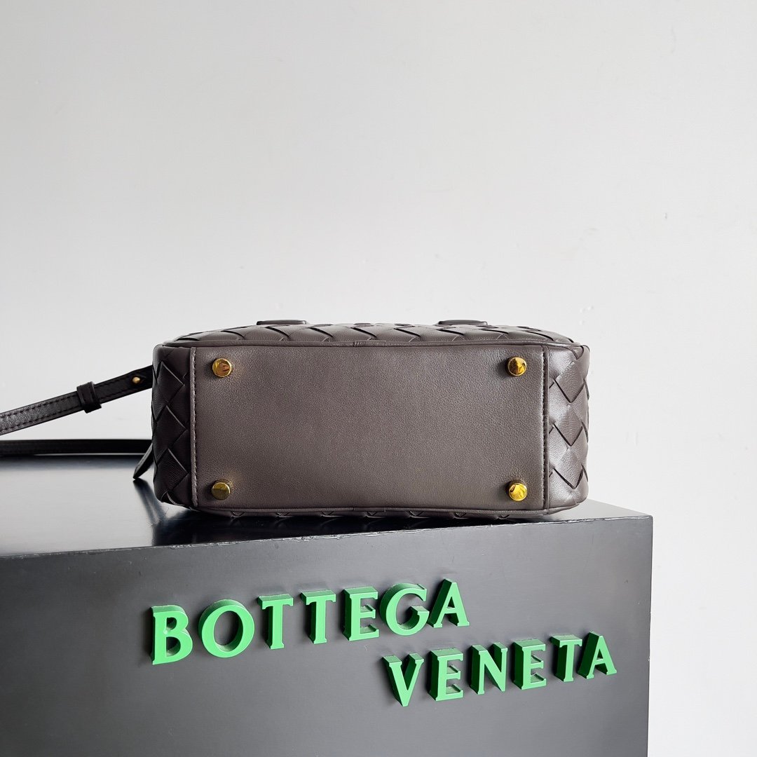 BOTTEGA VENETA - Image 4