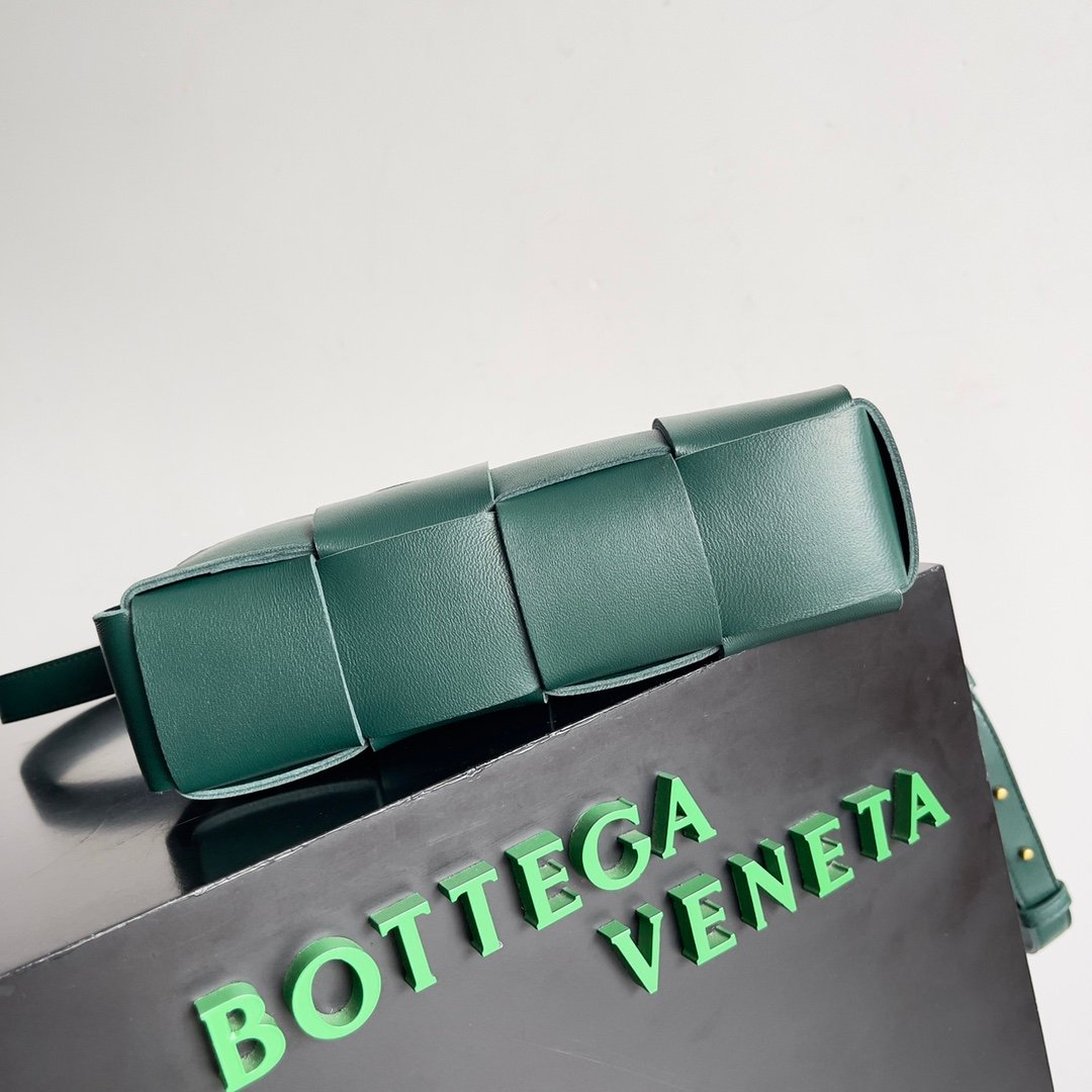 BOTTEGA VENETA - Image 4