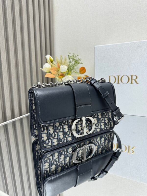 DIOR - Image 4