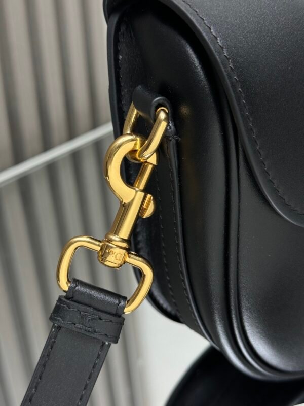 DIOR - Image 4