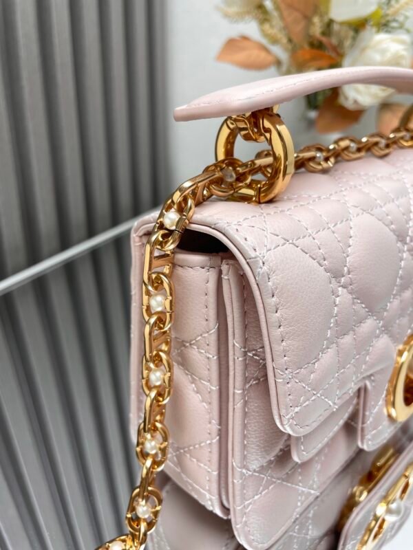 DIOR - Image 4
