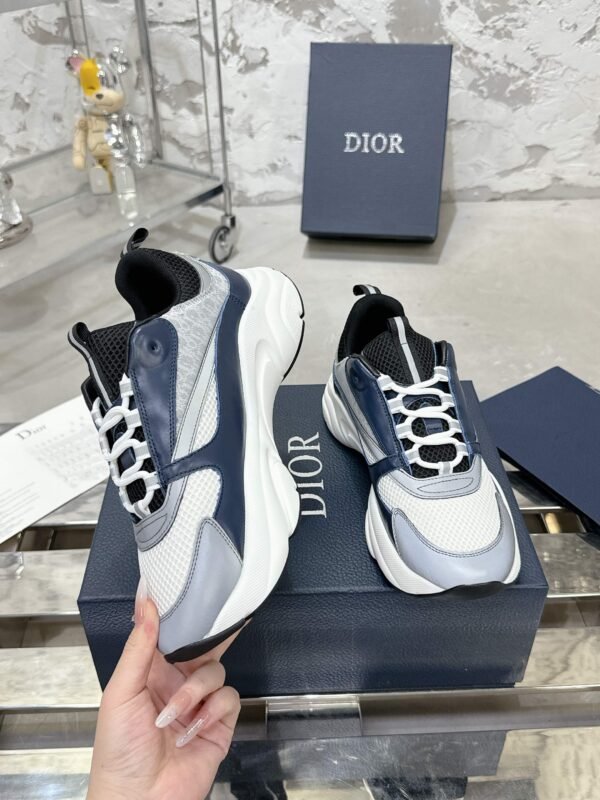 Dior women - Image 4