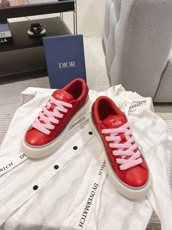 Dior women - Image 4