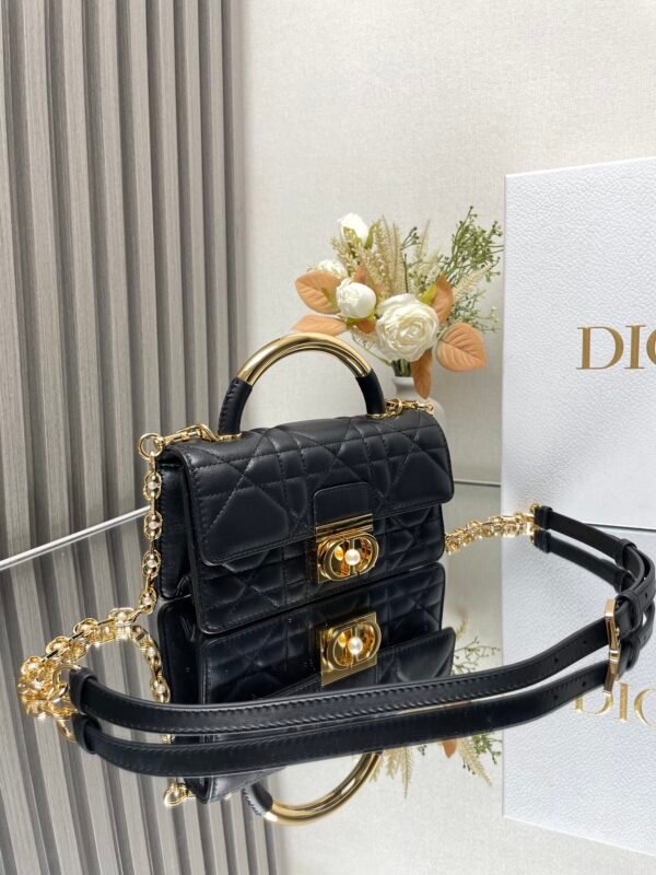 DIOR - Image 4