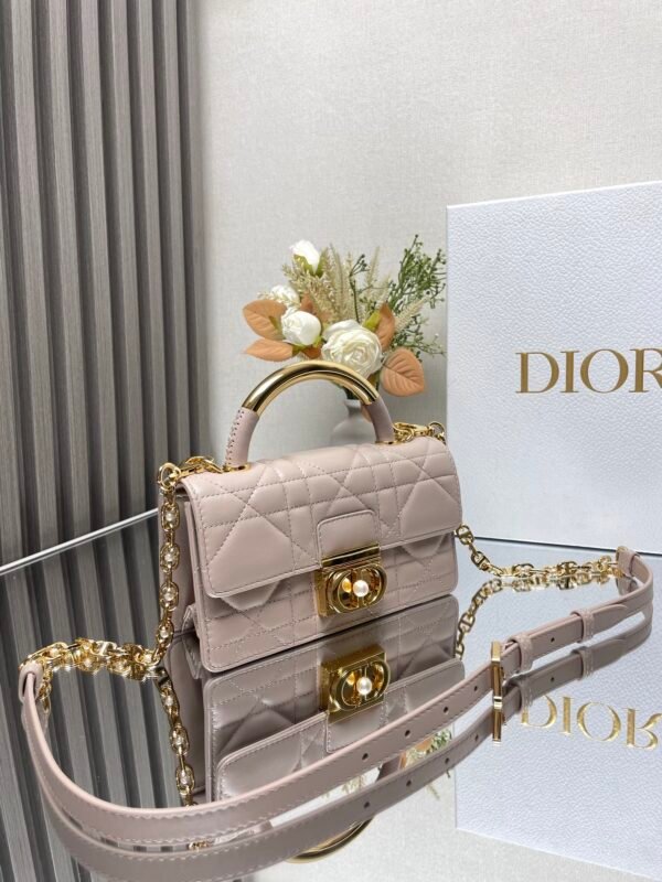 DIOR - Image 4