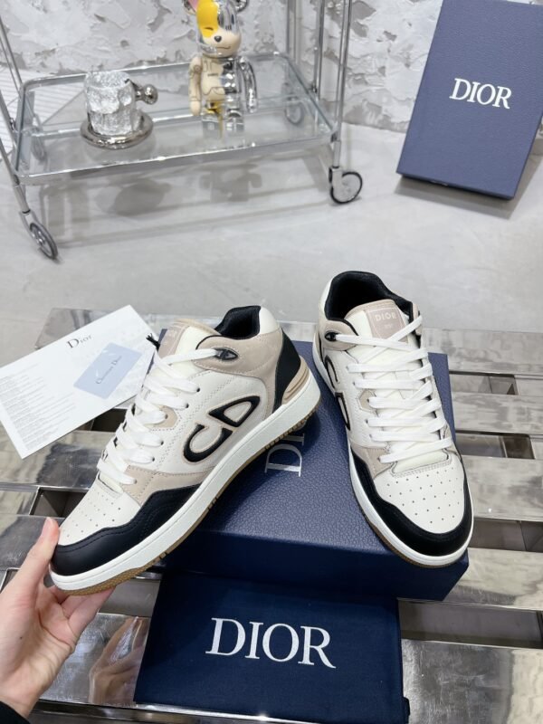 Dior women - Image 4