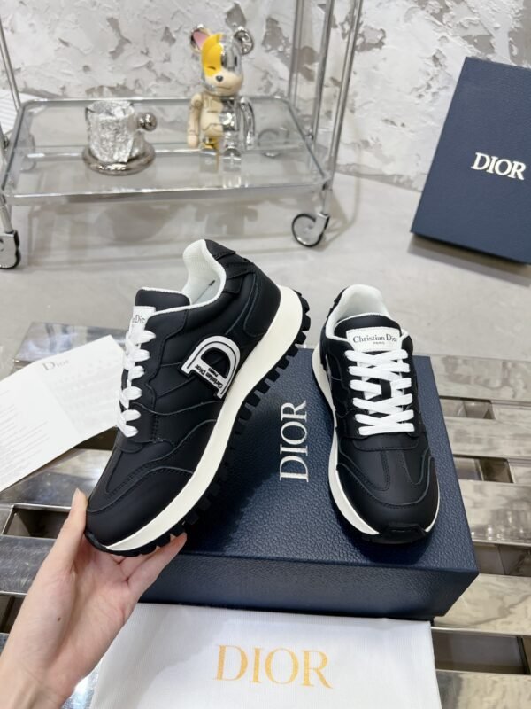 Dior women - Image 7