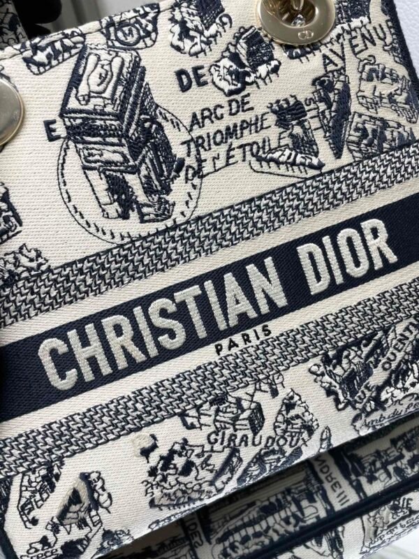 DIOR - Image 4