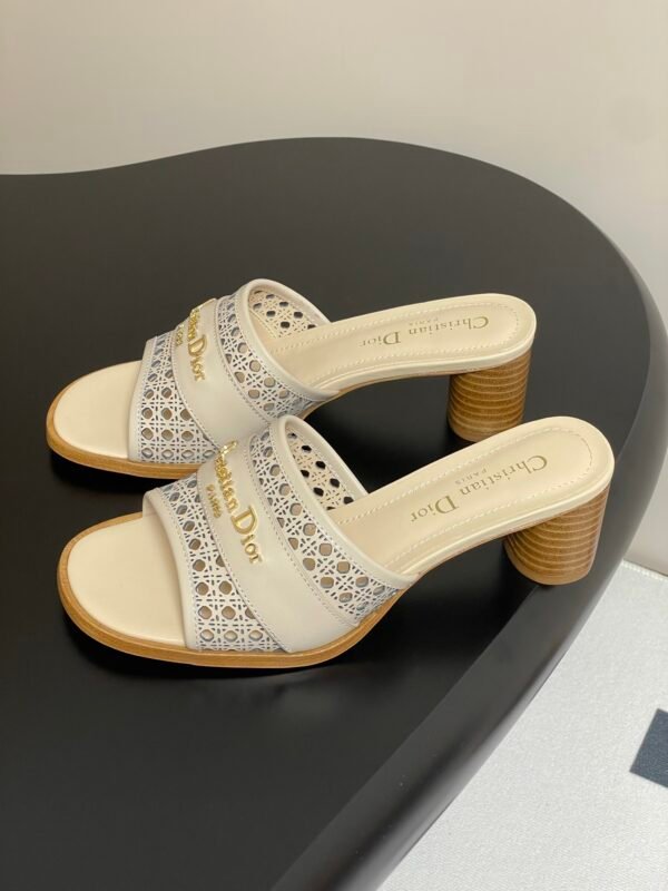Dior women - Image 4