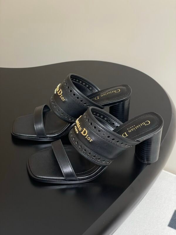 Dior women - Image 4