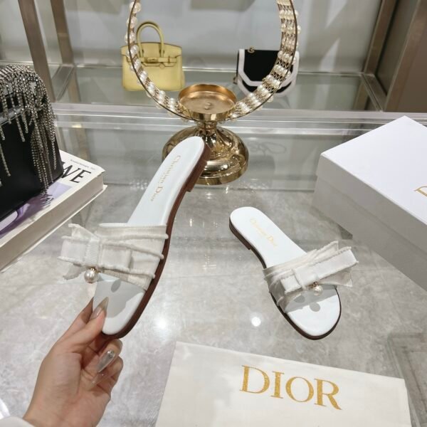 Dior women - Image 4