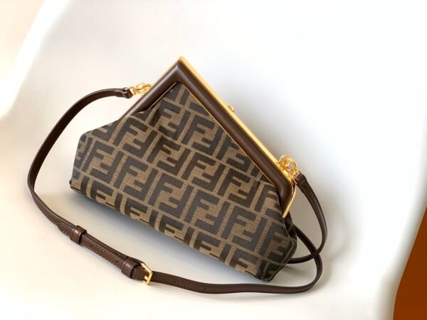 FENDI BAG - Image 5
