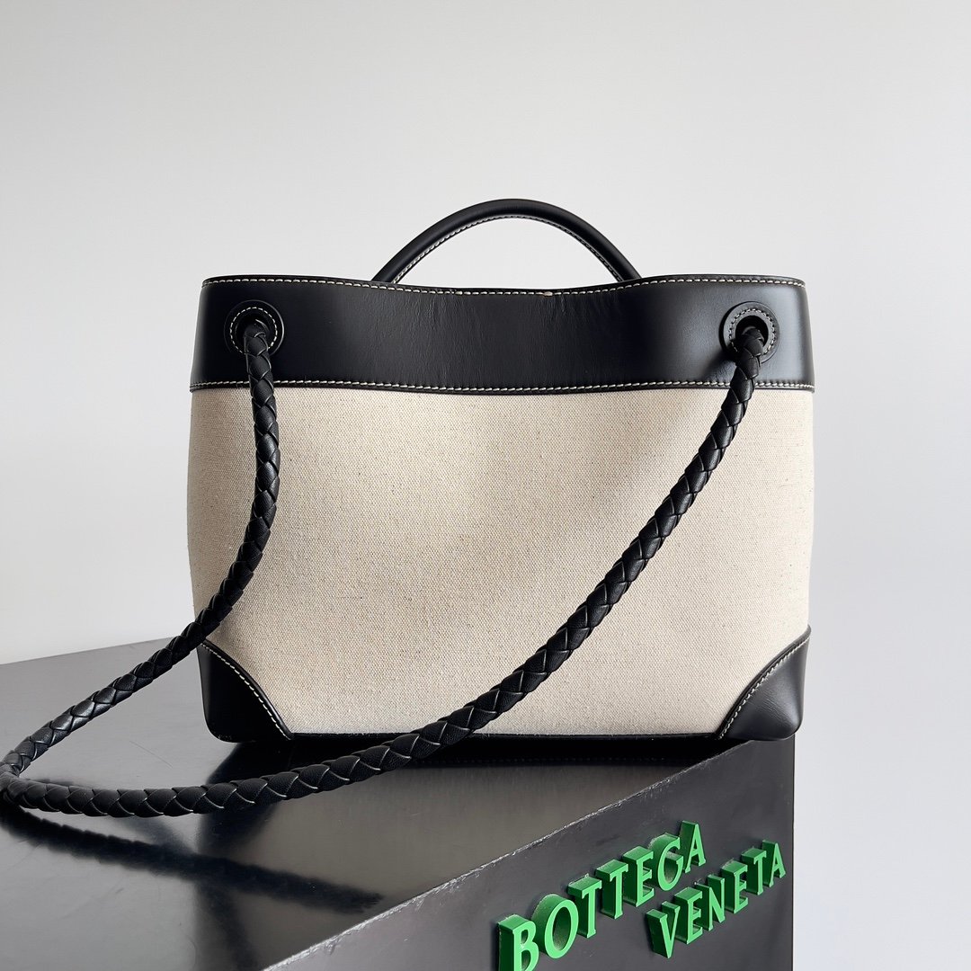 BOTTEGA VENETA - Image 4