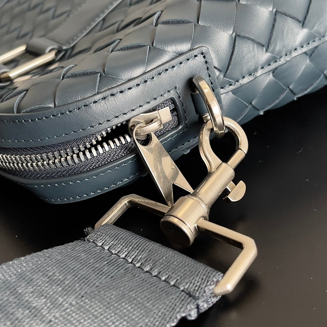 BOTTEGA VENETA - Image 4