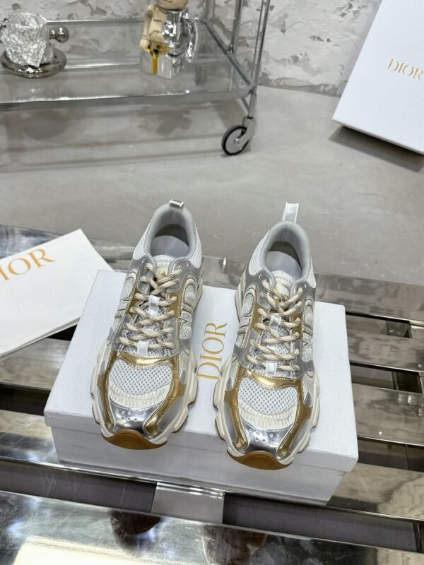 Dior women - Image 4